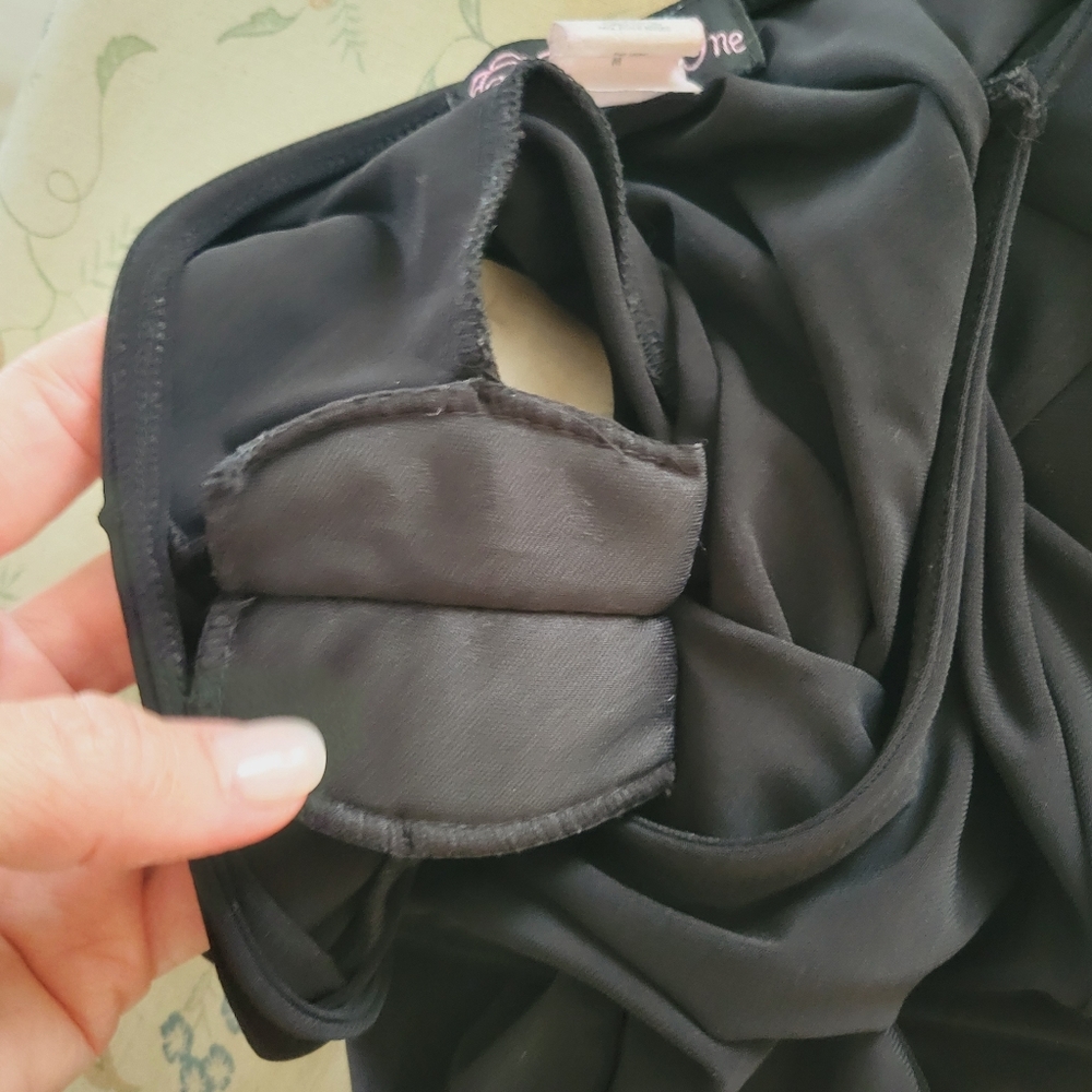 Volume One Dresses Side Ruching LBD - Picture 8 of 10